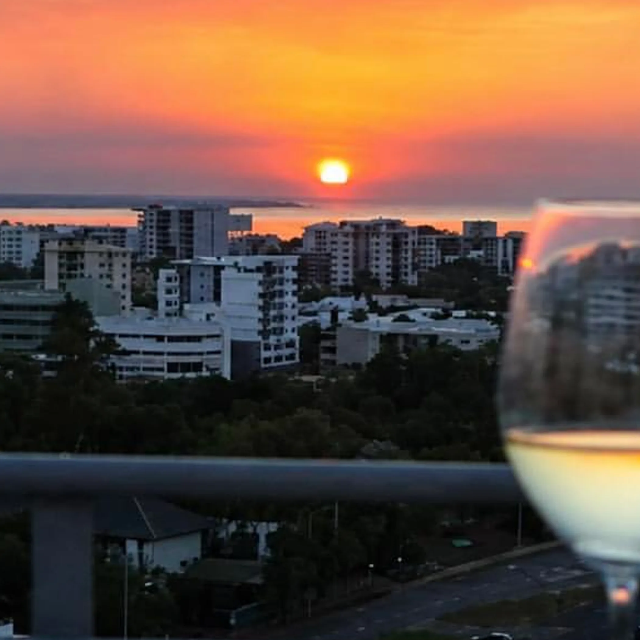darwin’s humid summer city atmosphere
